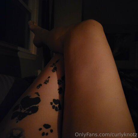 Curlyknotz