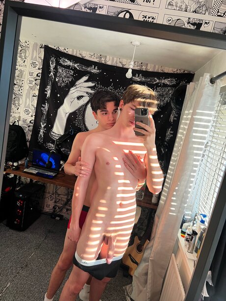 Thebeeb0i  nude leaked OnlyFans photo