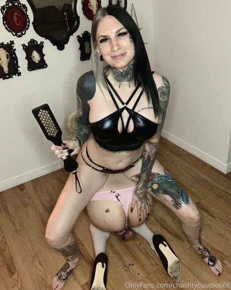 Chastitycouple666