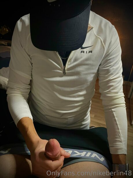 Nikeberlin48