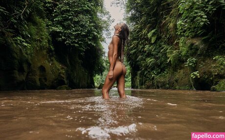 Lauren Sophie Messack