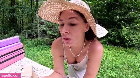 Getting Grounded With Jenna