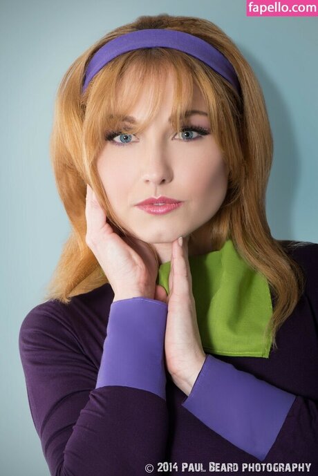 Velma  Daphne Cosplay