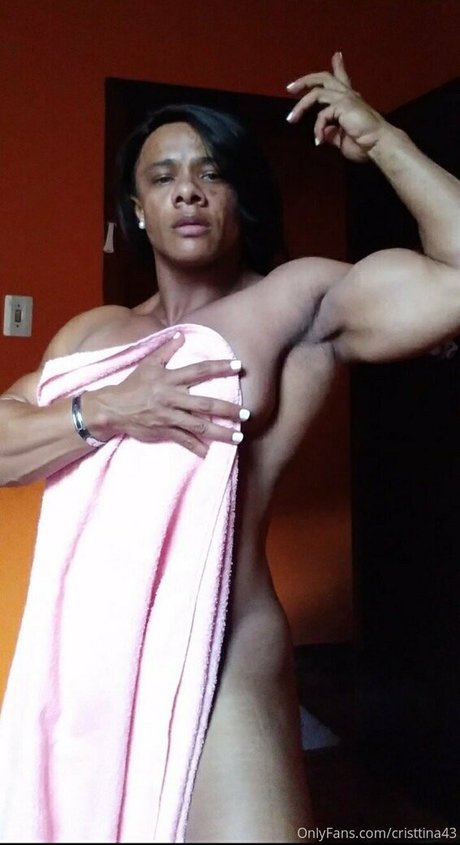 Cristtina43