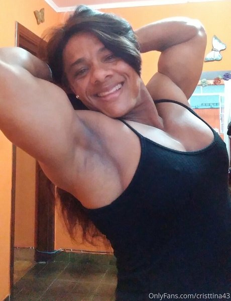 Cristtina43