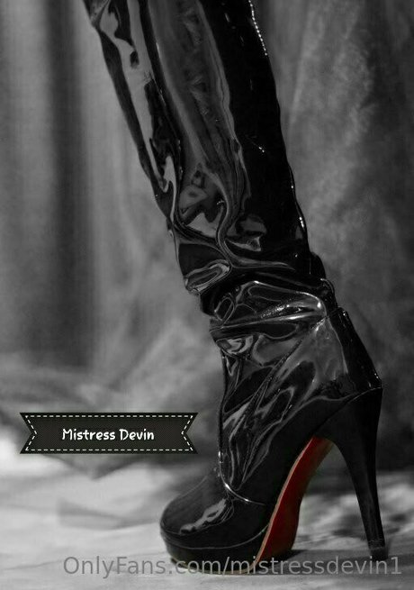 Mistressdevin1