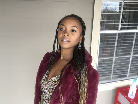 Buddha With Tha Bootie