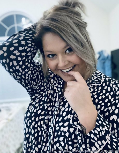 Xxxhookedonbrookefree