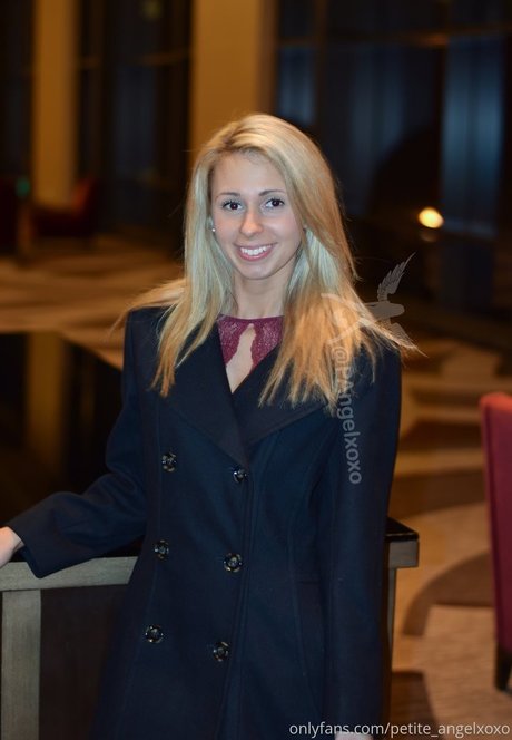 Petiteangelxoxo