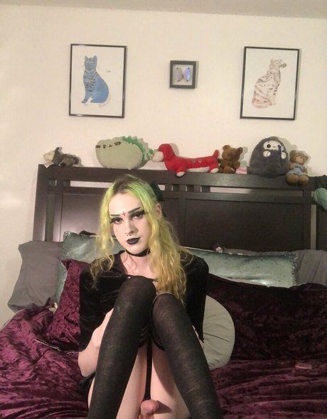 Genericgothgf