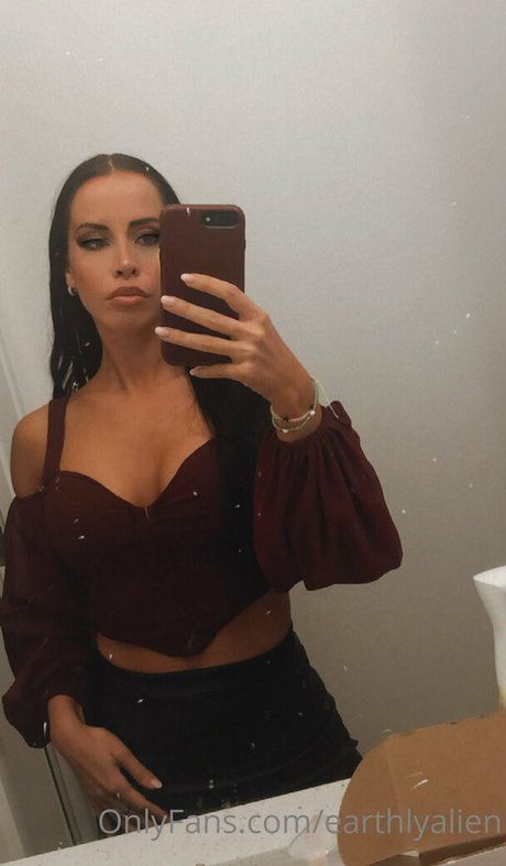 Earthlyalien