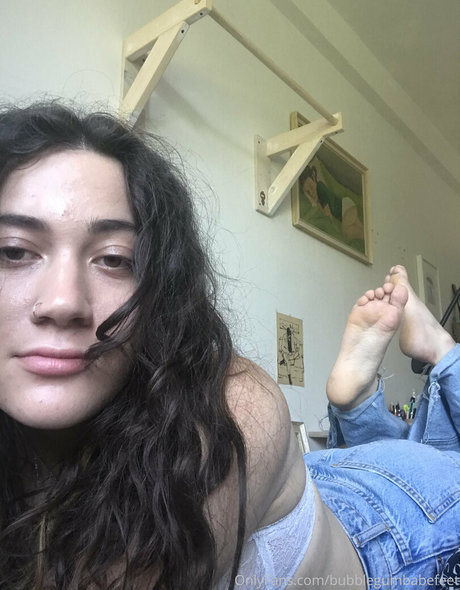 Bubblegumbabefeet