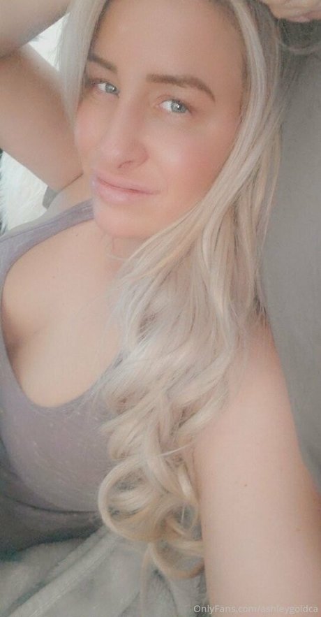 Ashleygoldca