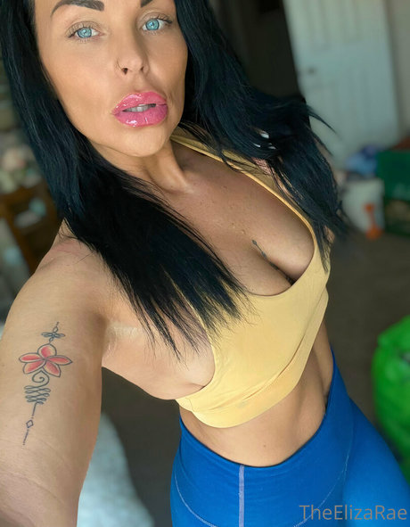 Eliza Rae