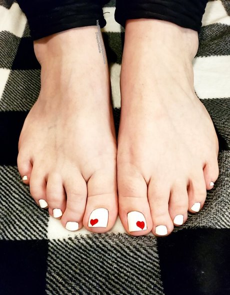 Toepazfeetures