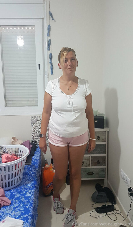 Wetnaughtykitty