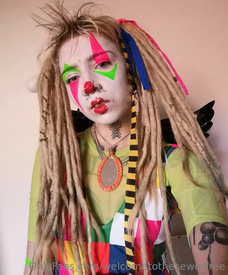 Welcometothesewerfree