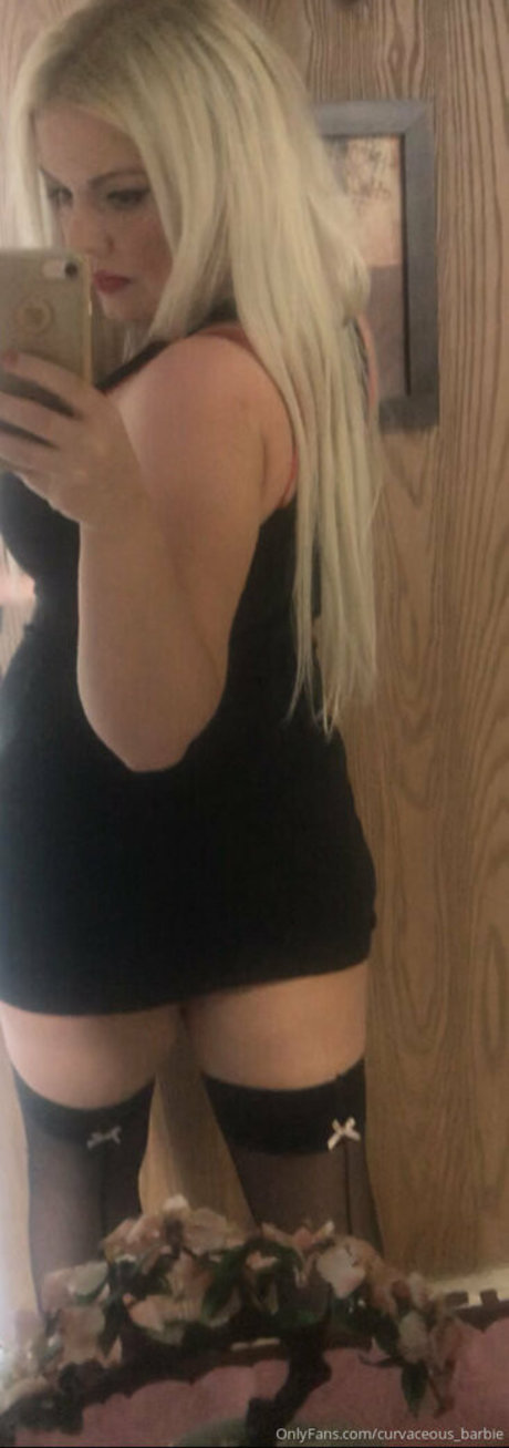 Curvaceousbarbie