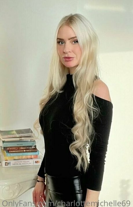 Charlottemichelle69