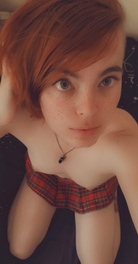 Naughtylittlekitten93