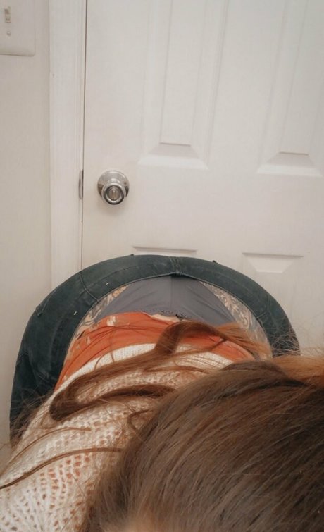 Daydreamingprisoner252