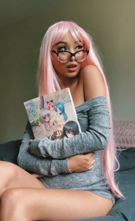 Official Kendama Babe