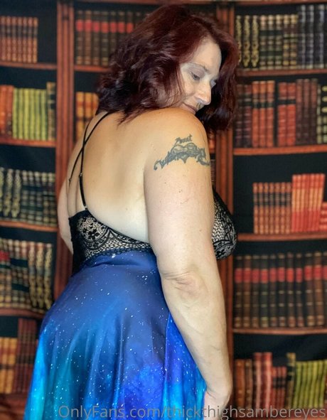 Thickthighsambereyes