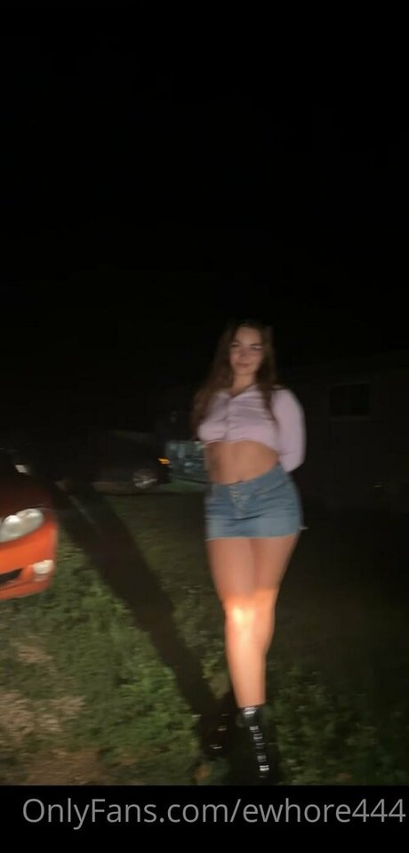 Ewhore444