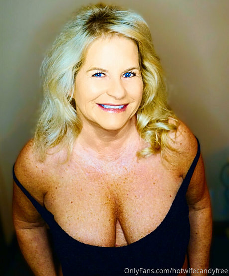 Hotwifecandyfree