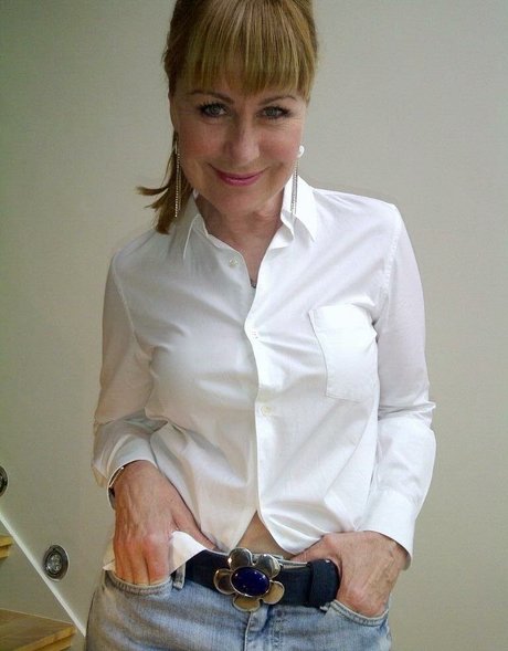 Sian Lloyd