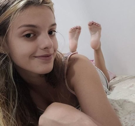 Anna Cute Feet