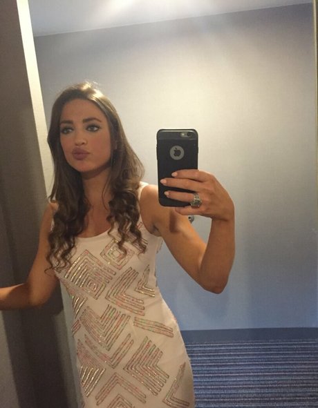 Lauren Bedford Russell