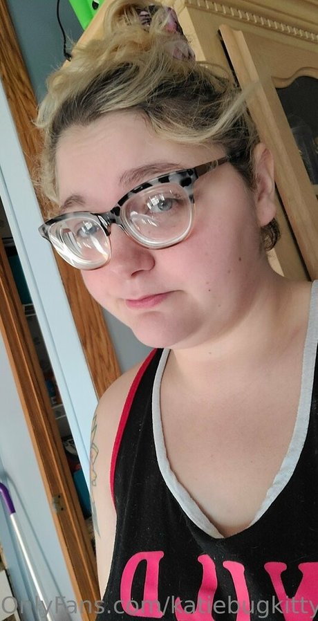 Katiebugkitty122