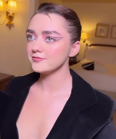 Maisie Williams