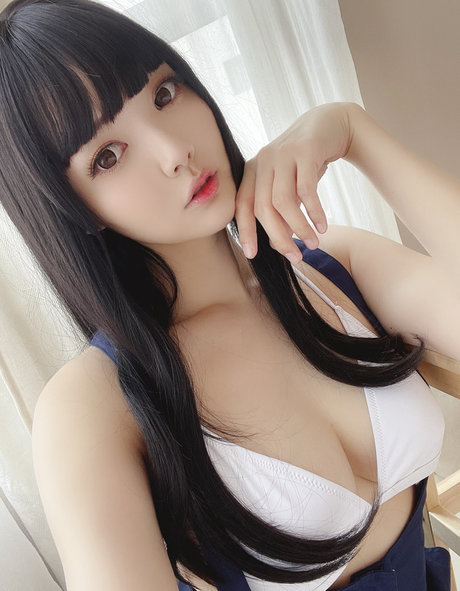 Ying Tze  nude leaked OnlyFans photo