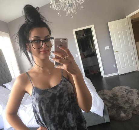 Sssniperwolf