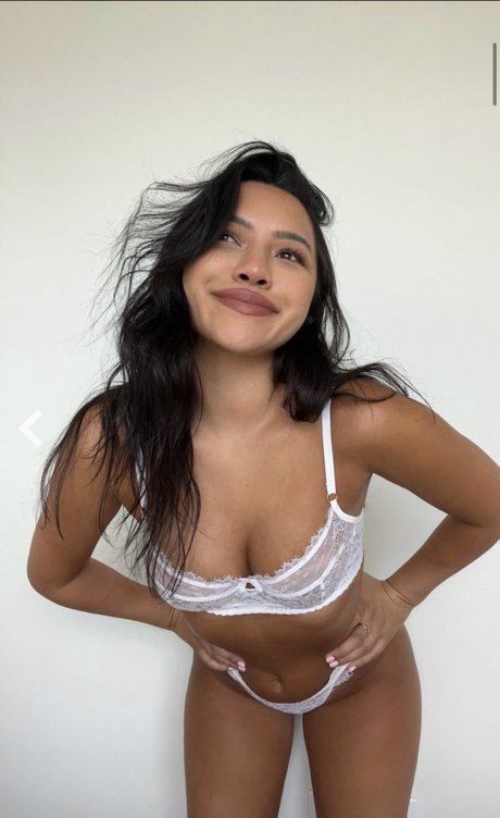 Julia Kelly