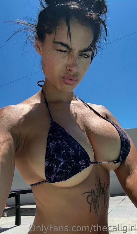 Thecaligirl