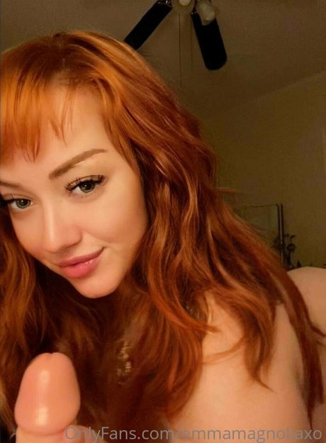 Emmamagnoliaxo