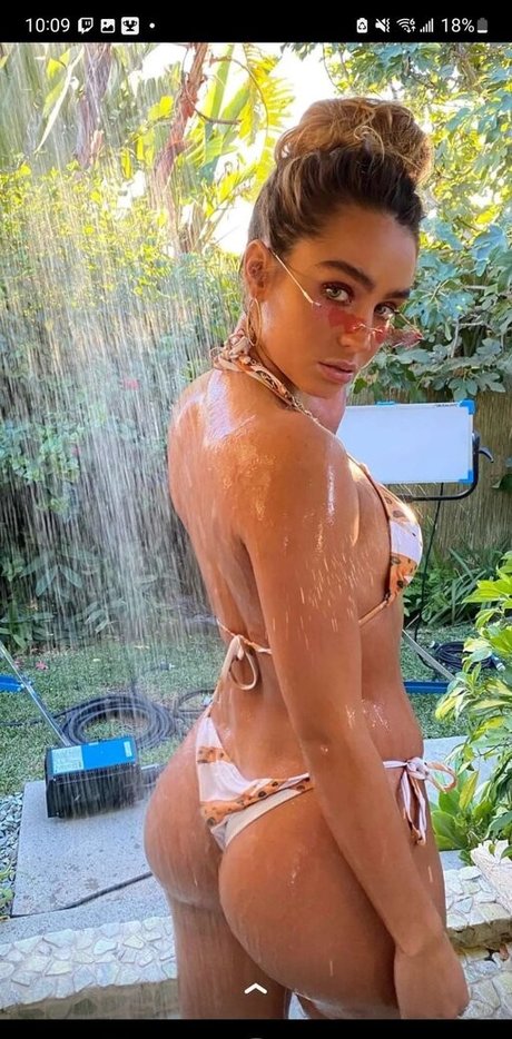Sommer Ray