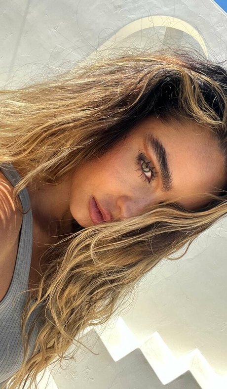 Sommer Ray