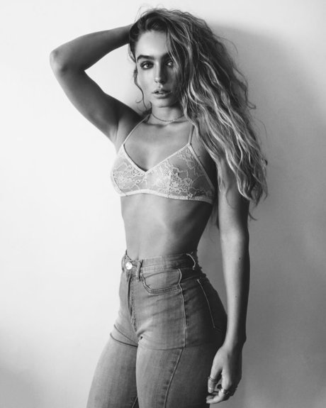 Sommer Ray