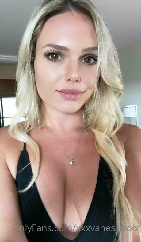 Xxxvanessaxxx