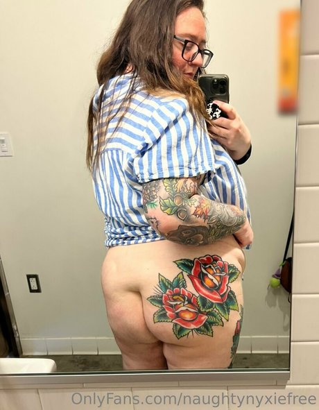 Naughtynyxiefree