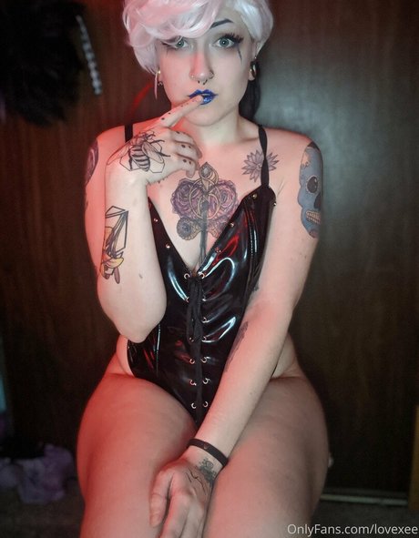 Lovexee