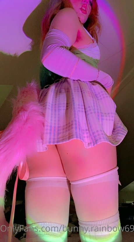 Bunnyrainbow69