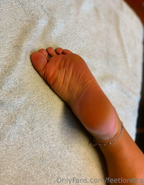 Feetloretta