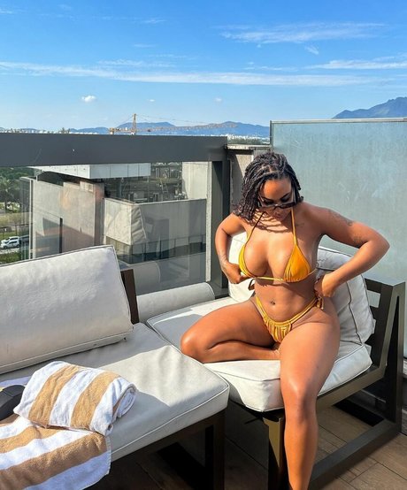 Flaviane Vasconcelos