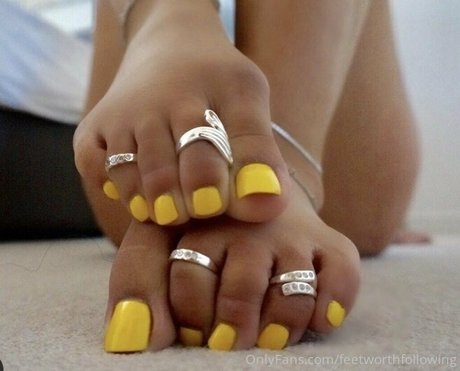 Feetworthfollowing