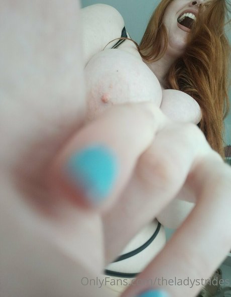 Giantessgingerofficial